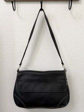 Fossil Black Smooth Leather Curvy Flap Front Shoulder Bag